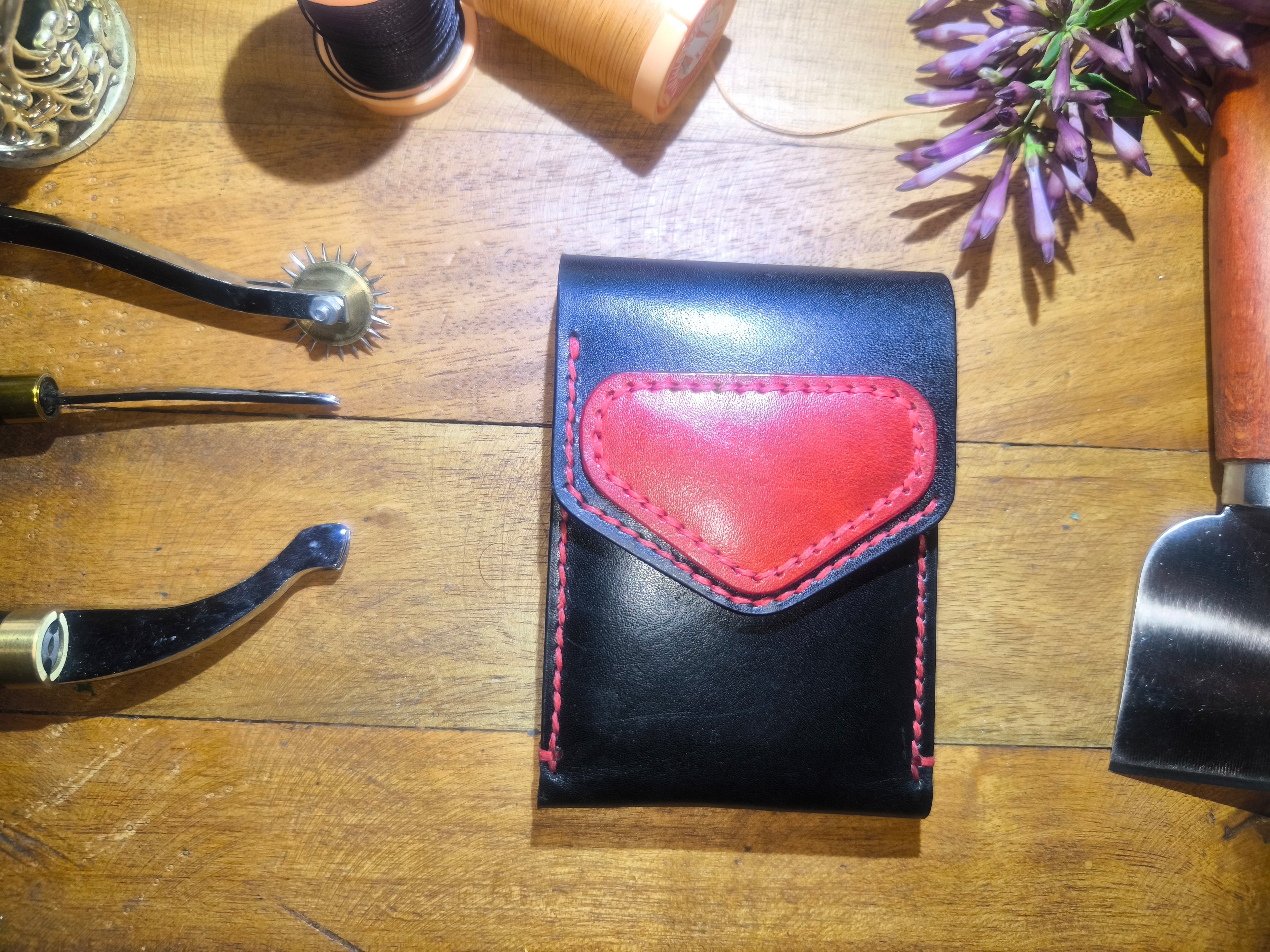 Compact foam wallet